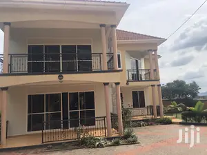 Munyonyo Six Bedroom Mansion on Sell
