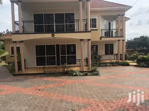 Munyonyo Six Bedroom Mansion on Sell