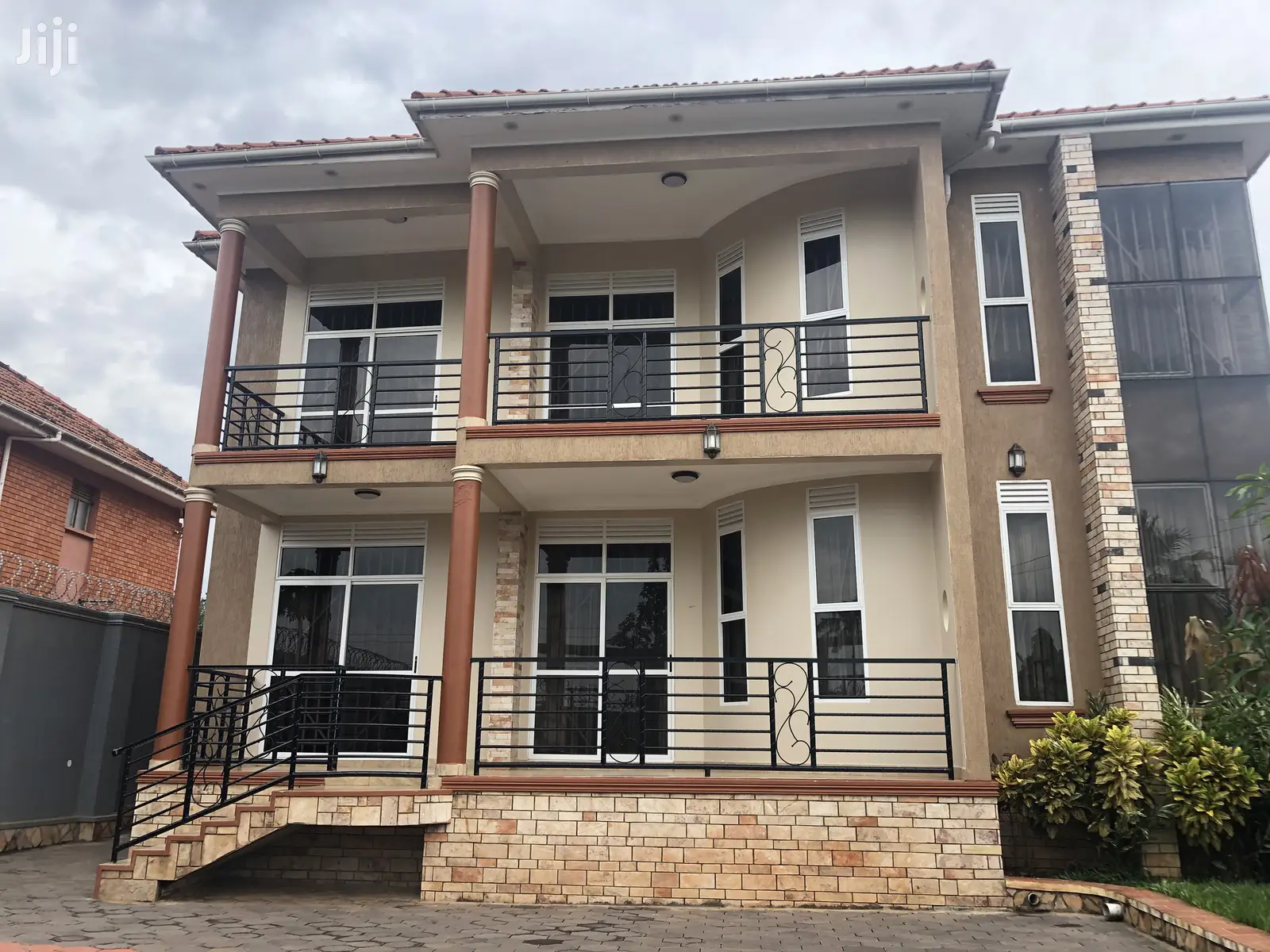 Muyenga Mansion on Sell
