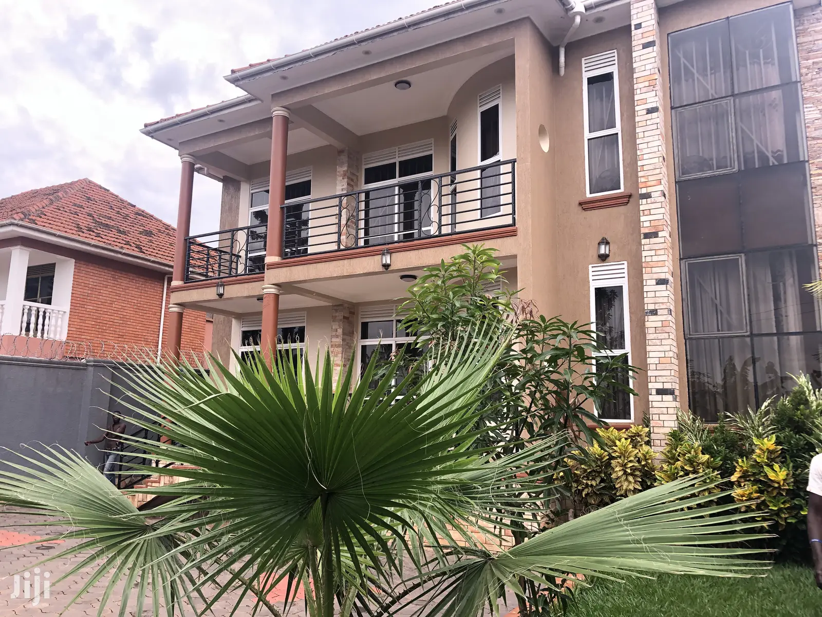 Muyenga Mansion on Sell