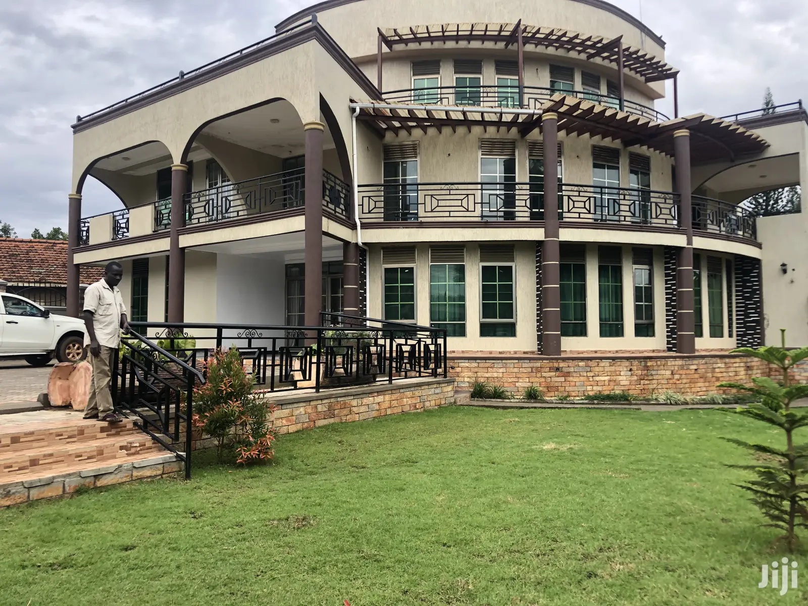 Munyonyo Bunga Lake View Mansion on Sell