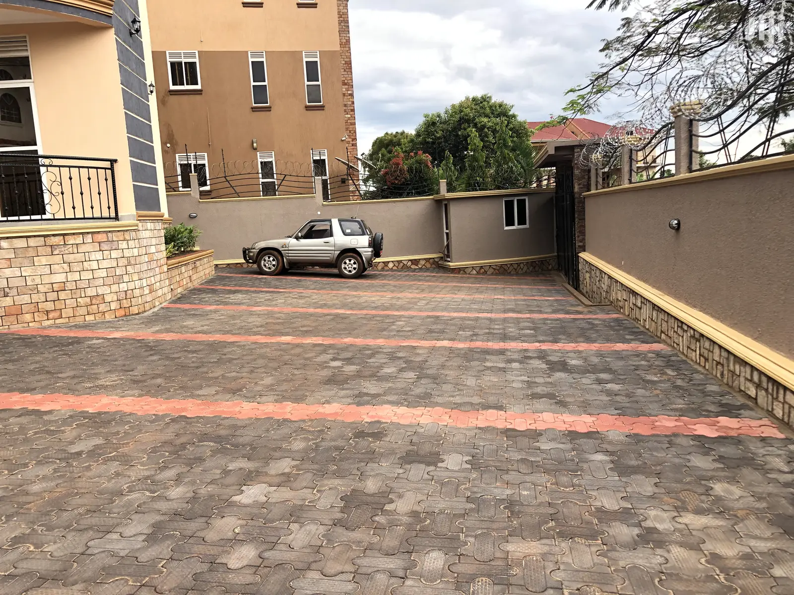 Munyonyo 3 Bedroom Apartments on Sell