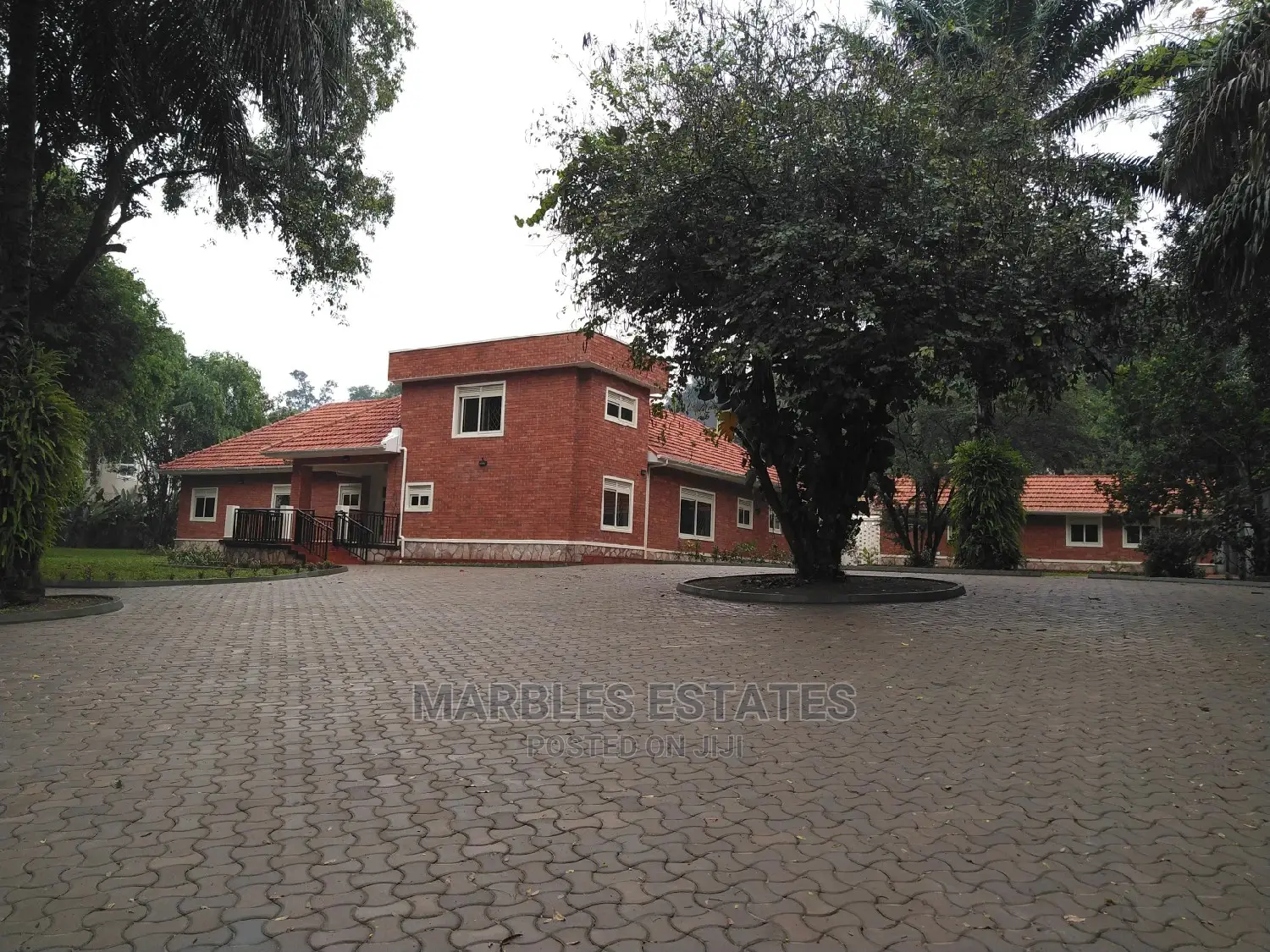 4 Bedrooms Nice House For Rent In Kololo Seated On One Acre