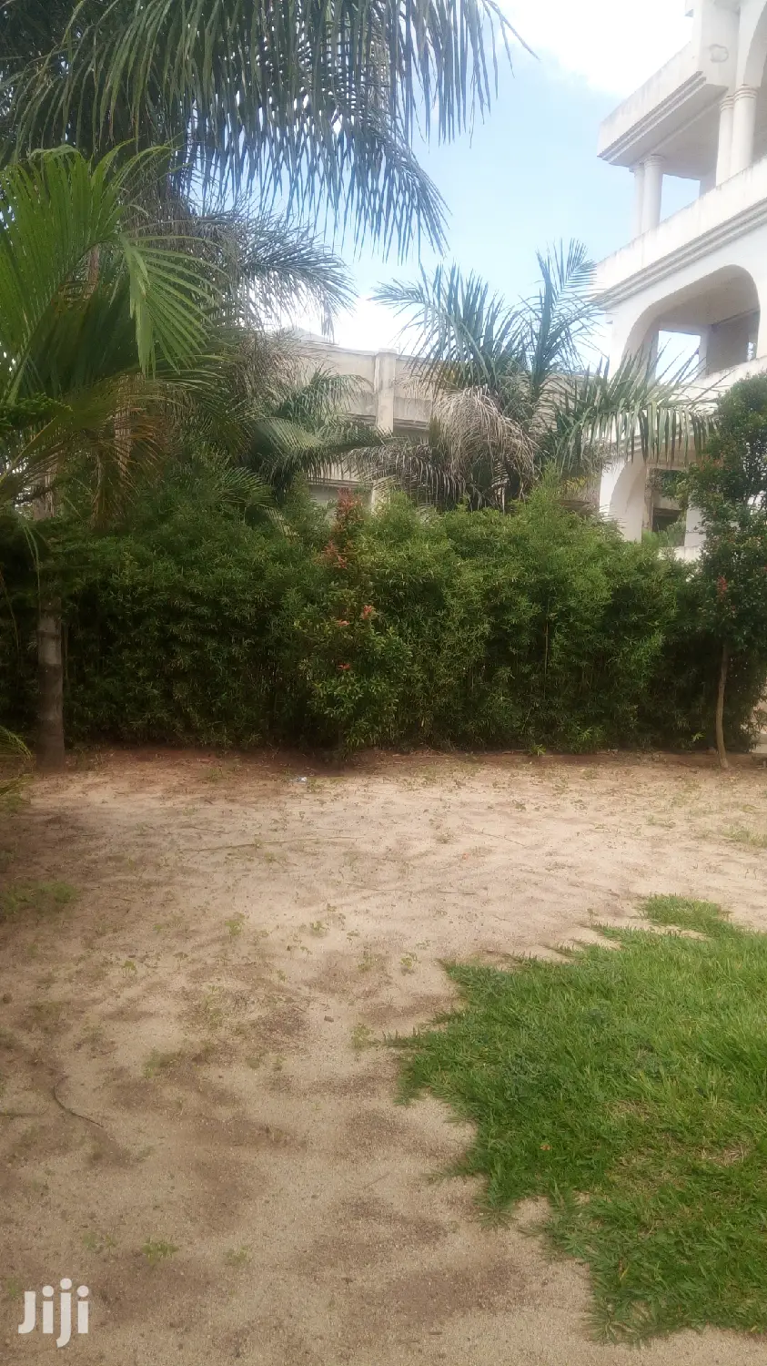 5 Bedroom Shell Mansion In Kololo For Sale