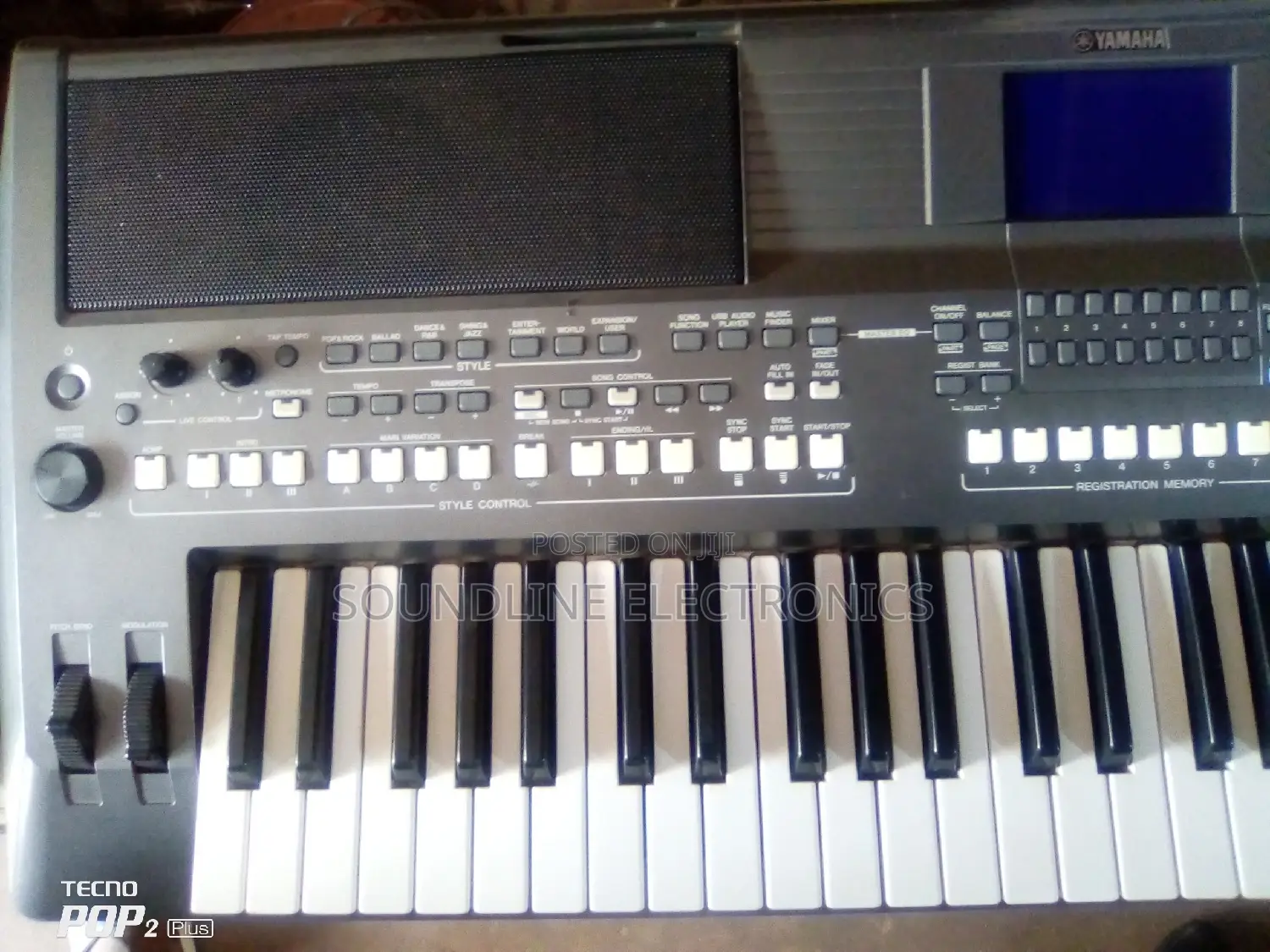 Yamaha Keyboard PSR S670