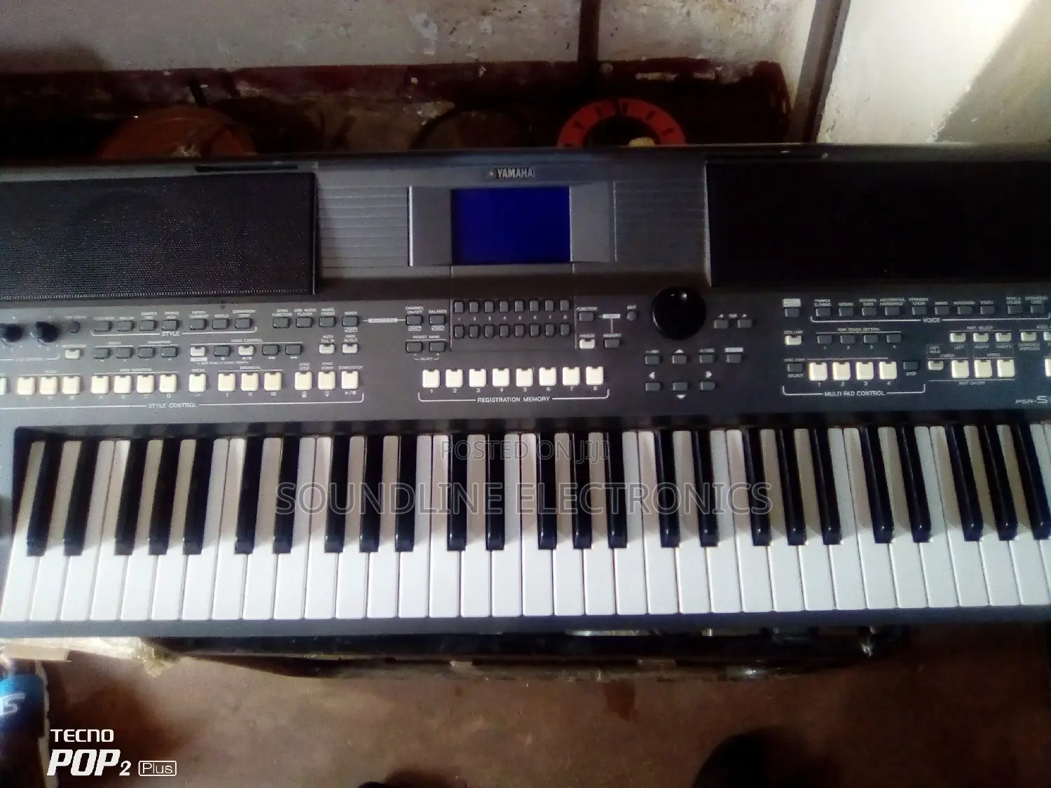 Yamaha Keyboard PSR S670