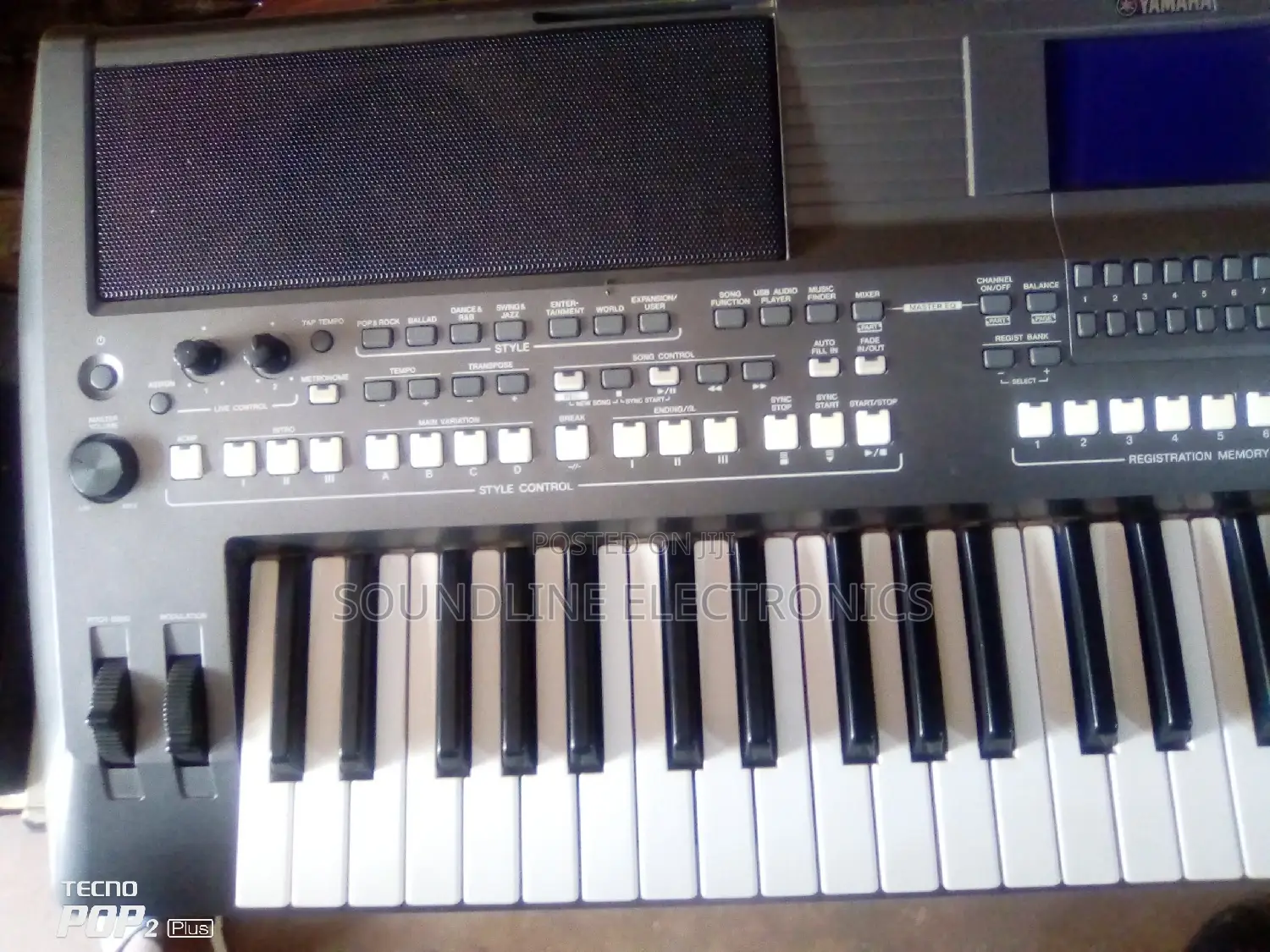 Yamaha Keyboard PSR S670