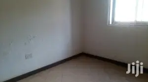 2bdrm Townhouse / Terrace in Central Division for rent