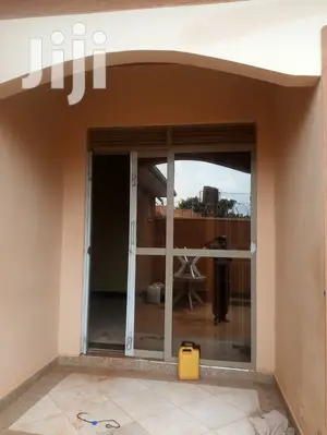 House for Rental Doumble Room Lugala Town Selfcontained