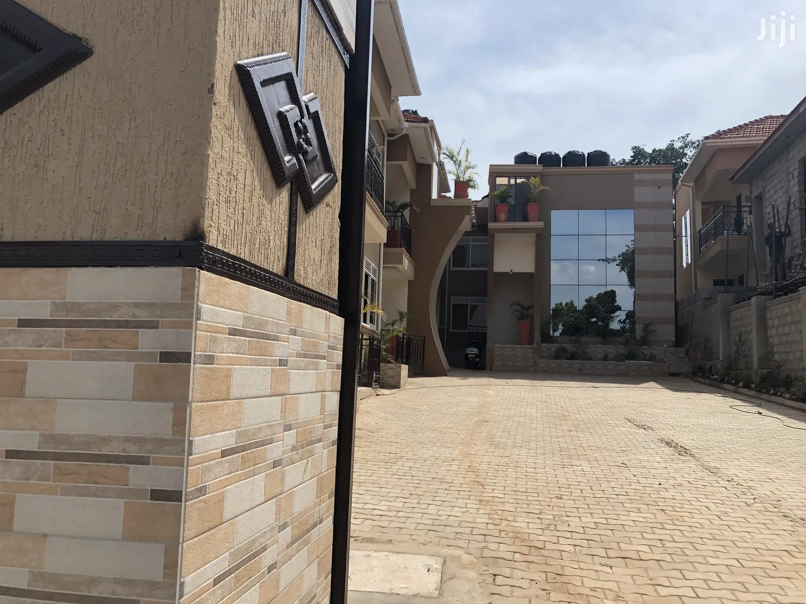 Pretty Apartments In Kisaasi For Sell