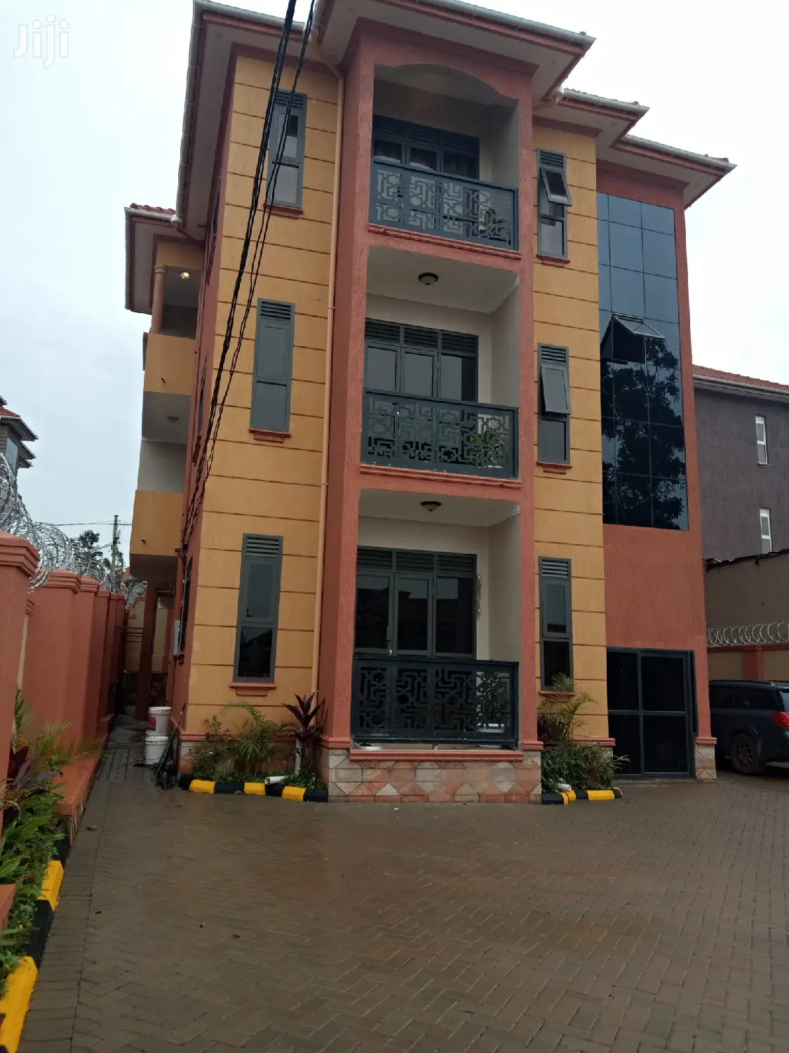 Apartments in Kisaasi on Sell