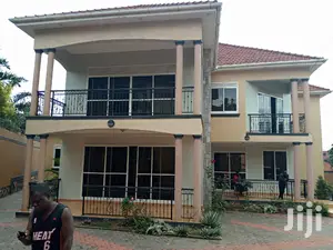 Mansion In Munyonyo Facing The Lake On Sell
