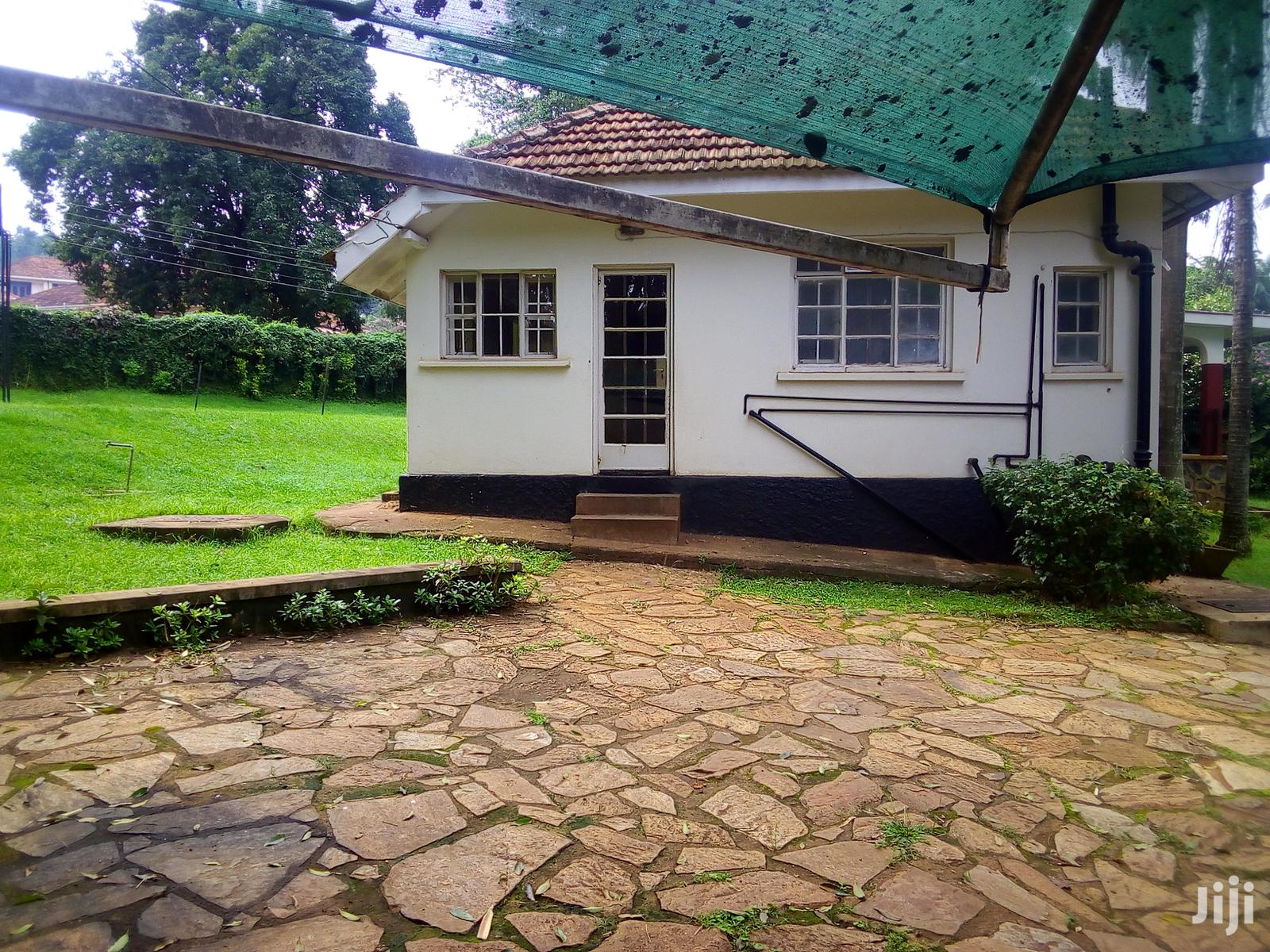 Three Bedroom House In Kololo For Rent