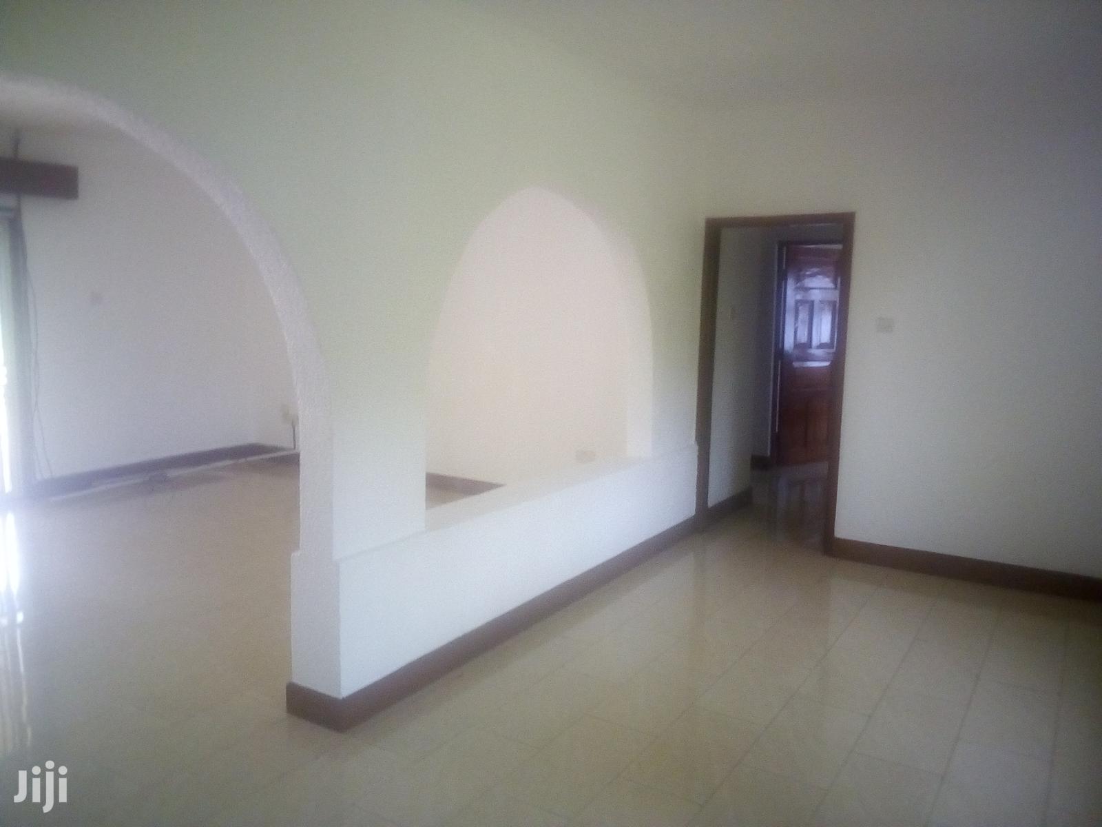 Three Bedroom House In Kololo For Rent