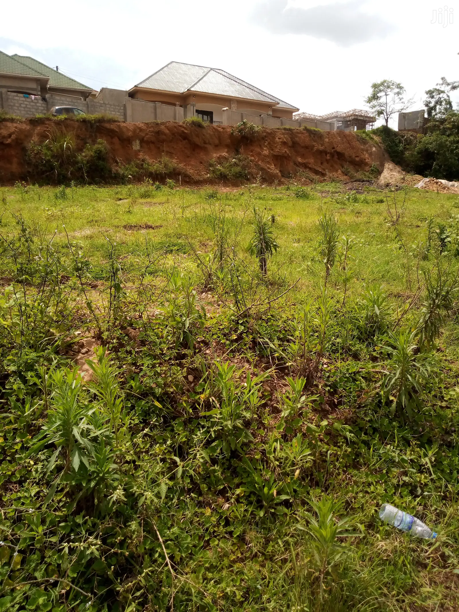 Plot For Sale 30x40ft Lukwaga Town