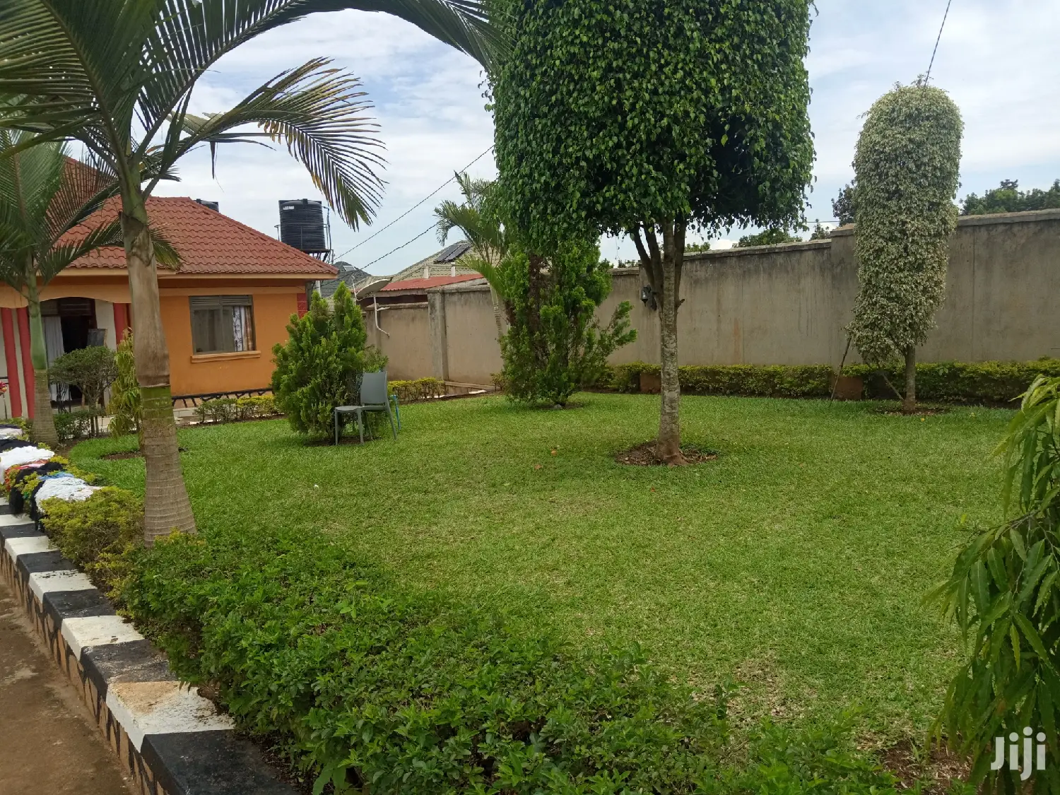 Sell, Namugongo Big Compound House