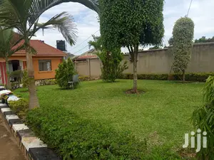 Sell, Namugongo Big Compound House