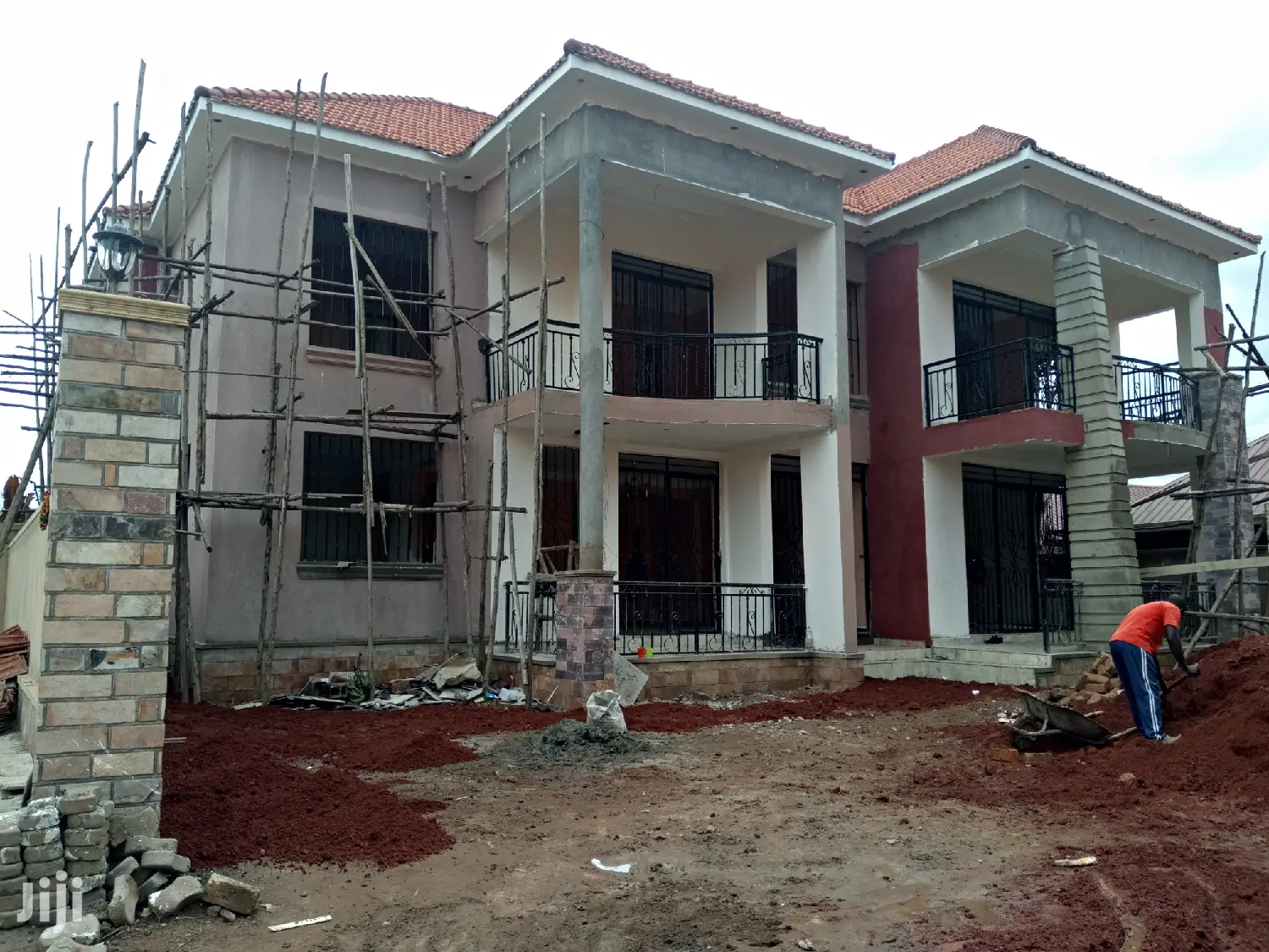 Mansion In Kira For Sell
