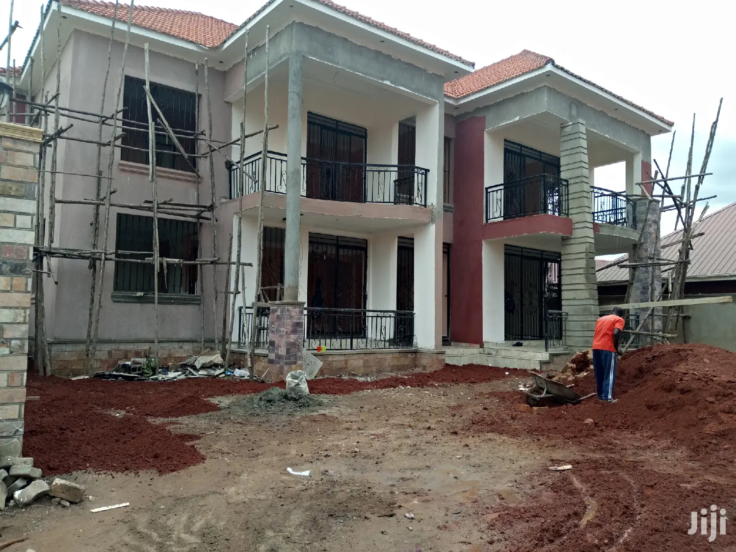 Mansion In Kira For Sell