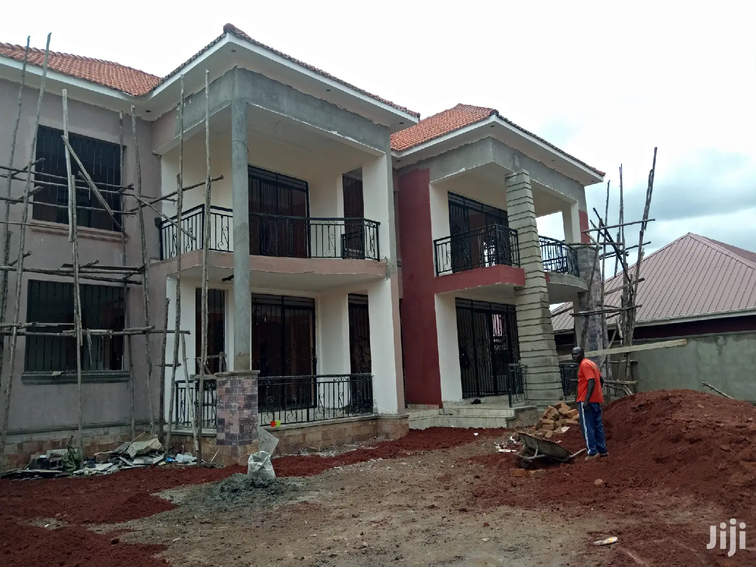 Mansion In Kira For Sell