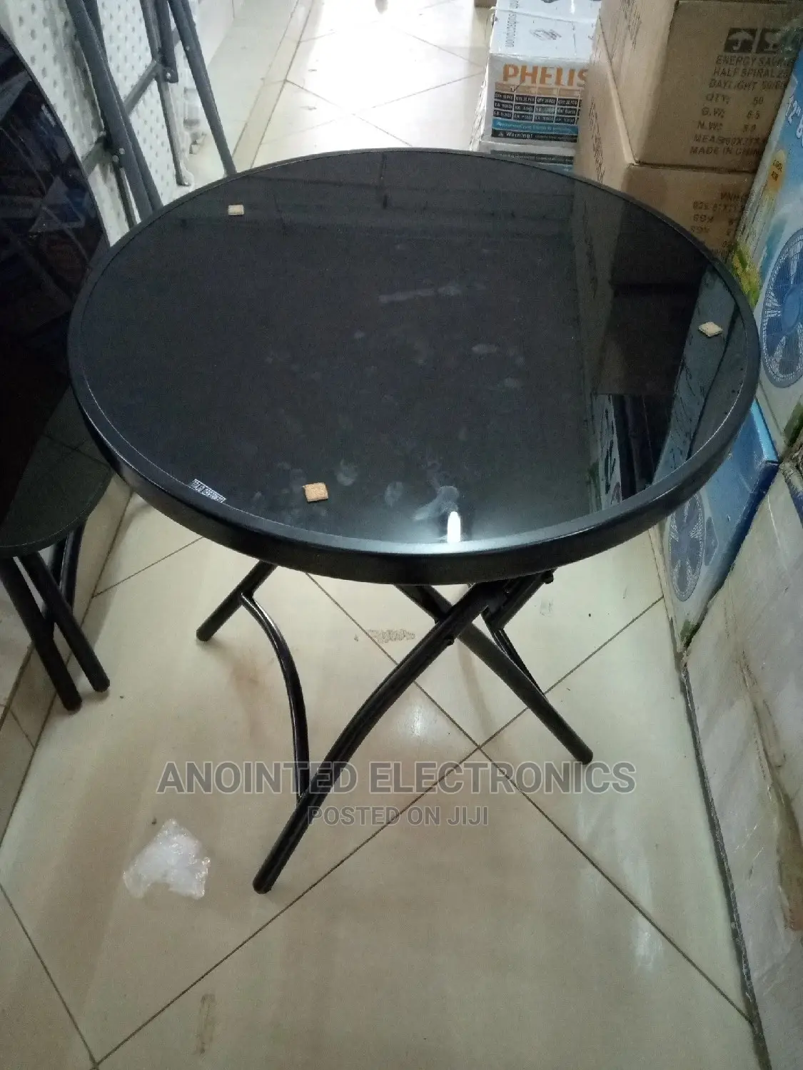 Round Grass Table