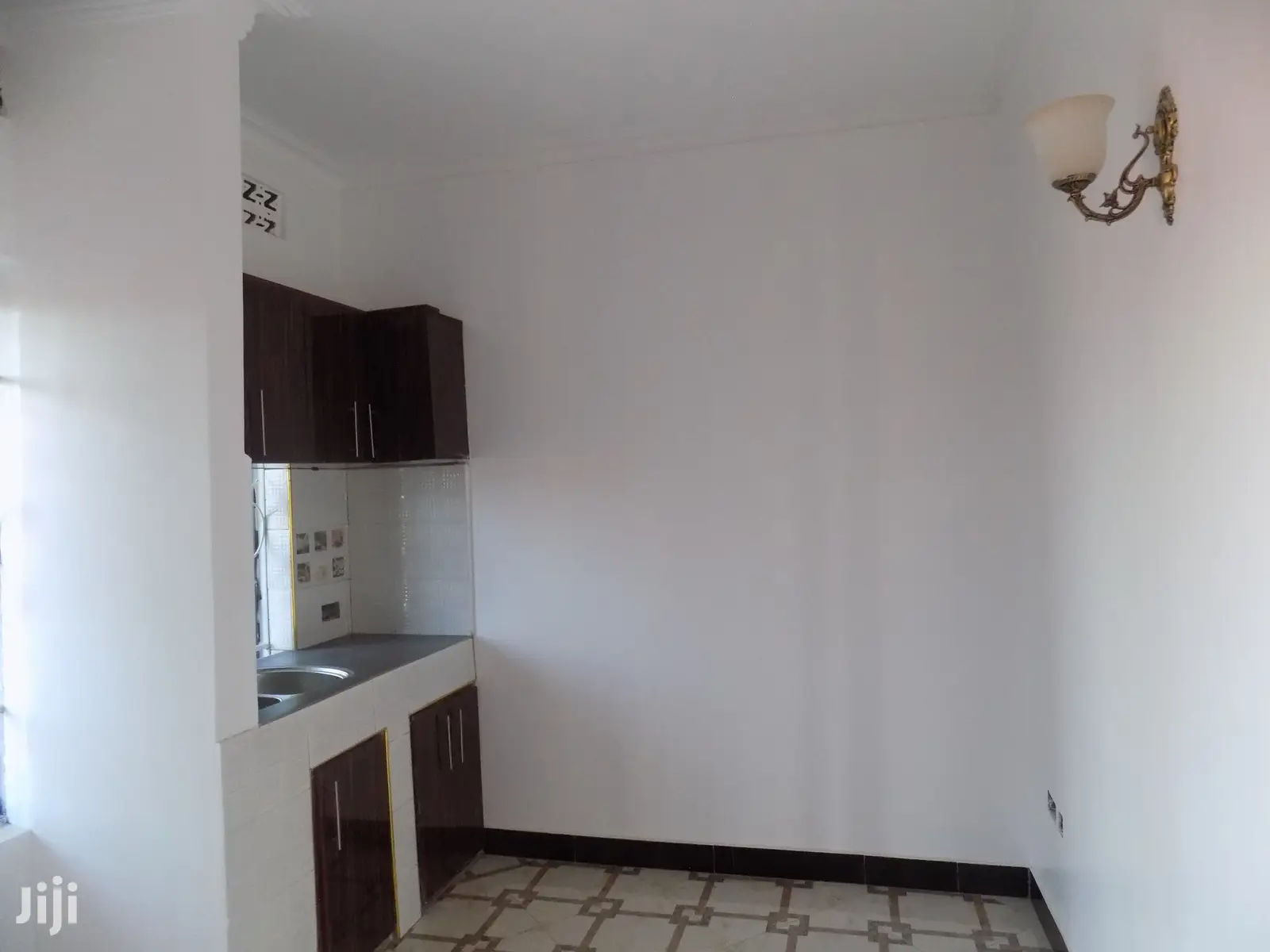1bdrm Shared Apartment in Kampala for Rent