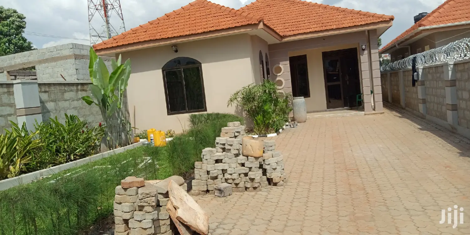 Najera Fresh Nice House on Quick Sell