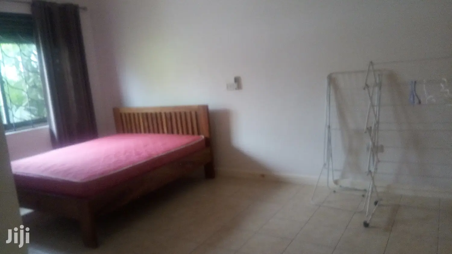 2 Bedroom House In Kololo For Rent