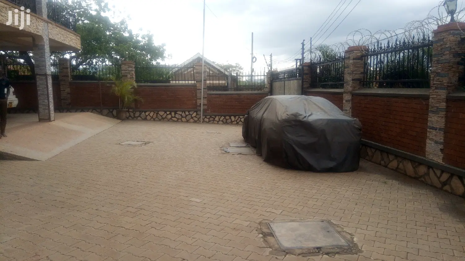 2bdrm Block of Flats in Kampala for rent