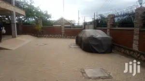 2bdrm Block of Flats in Kampala for rent