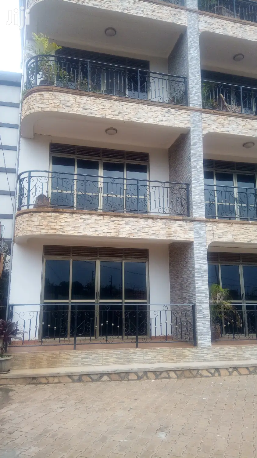 2bdrm Block of Flats in Kampala for rent