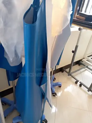 Medical Apron Heavy Duty