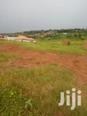 Land 150decimal Nakyerogsa Kakiri Hoima Road For Sale