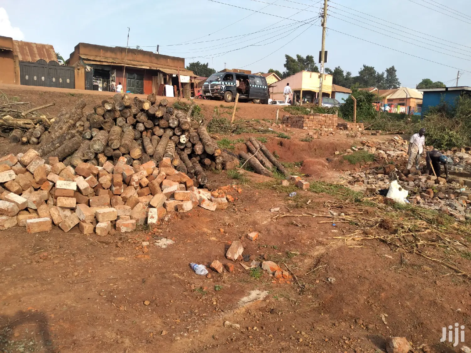 Very Sweet Commercial Plot Measuring Direct on Tarmac Rd