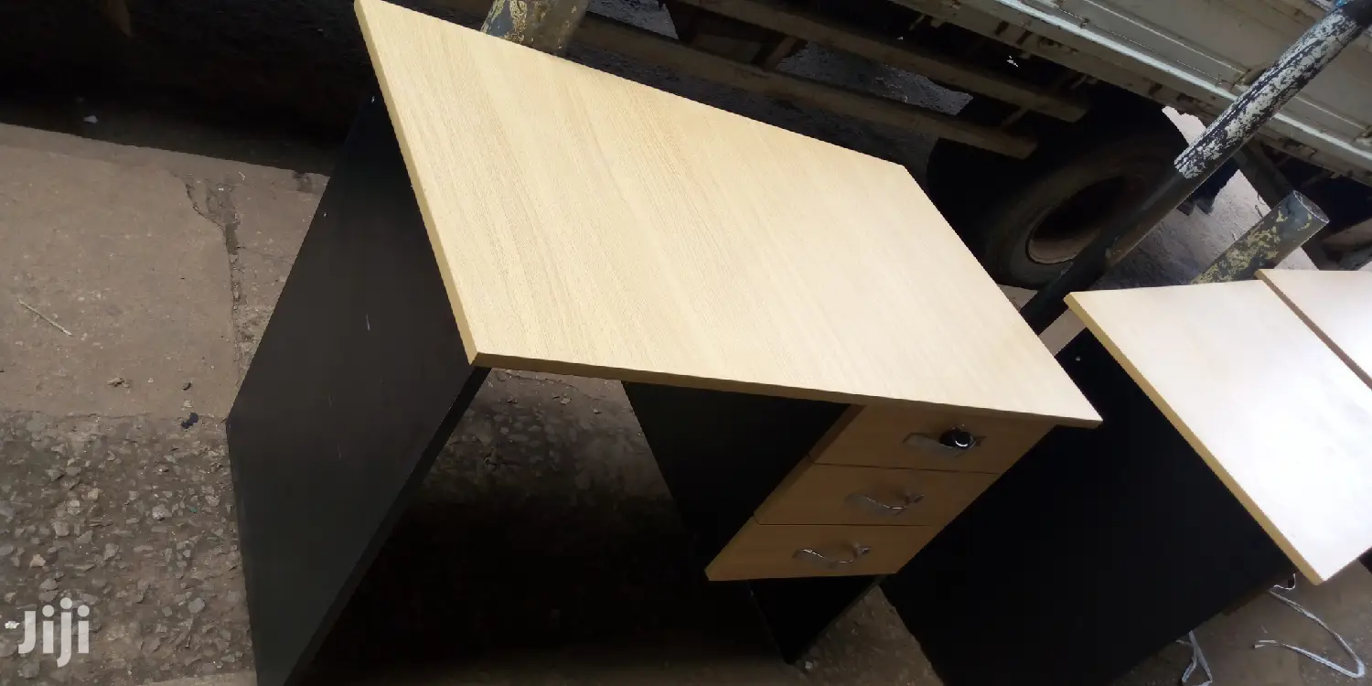Simplr Office Desk Size 1meter