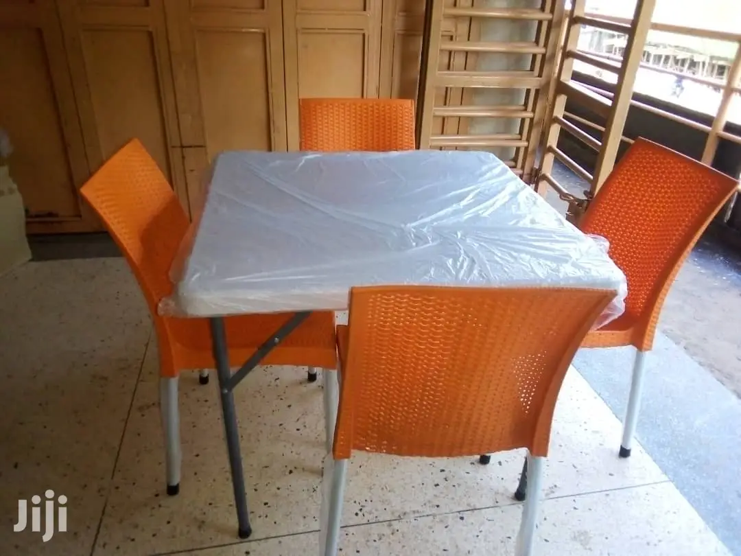 Executive Restaurant Set