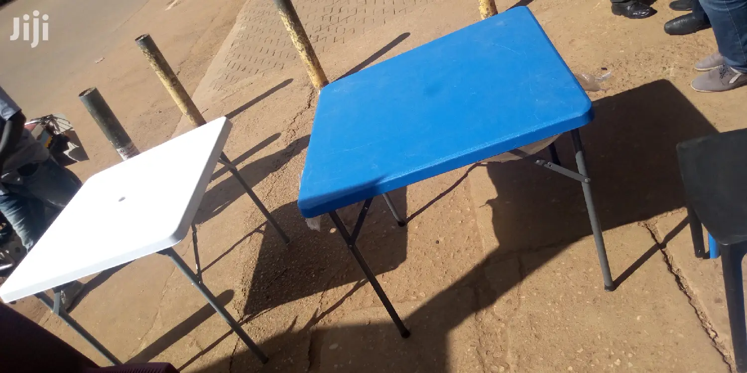 Brand New Foldable Plastic Table