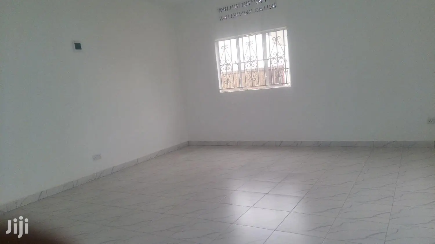 Spacious Office Building In Mawanda Road For Rent