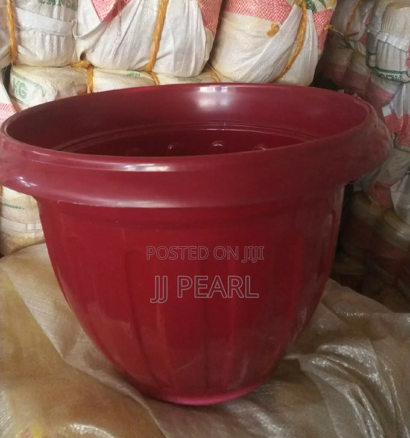 Plastic Rouend Flower Pots