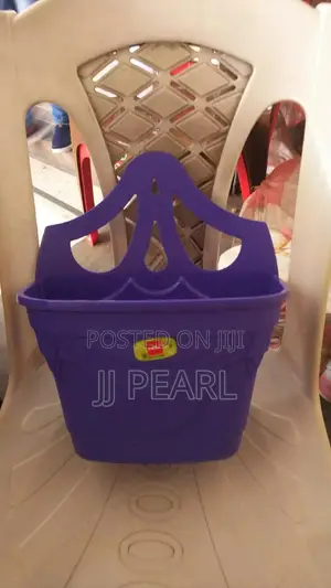 Plastic Wall Hanging Flower Pots