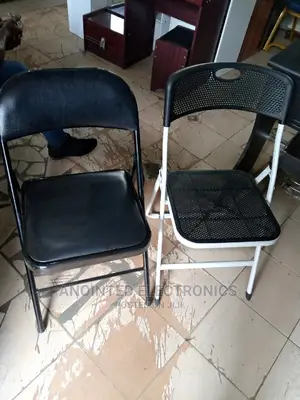 Foldable Back Chairs