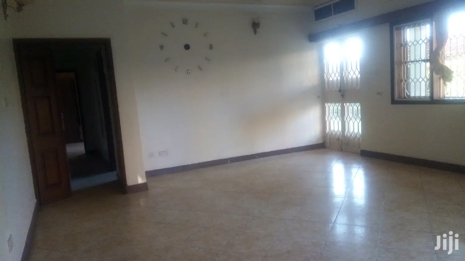 3 Bedroom Bungalow In Bukoto For Rent