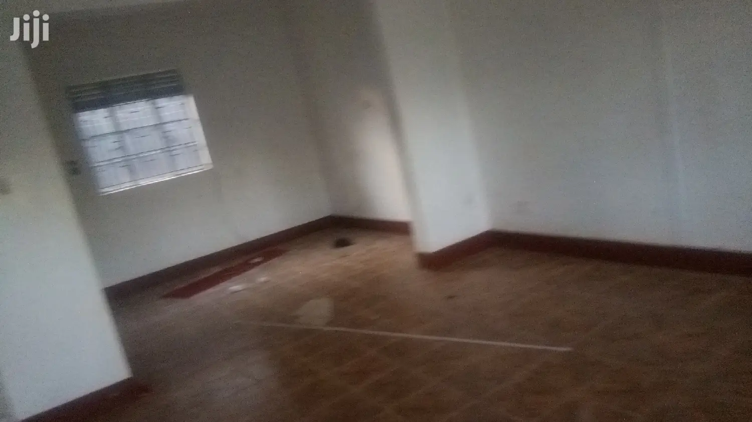3bdrm Bungalow in Central Division for Rent