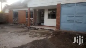 3bdrm Bungalow in Central Division for Rent