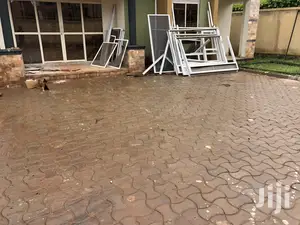 Kiira Along Mamerito Road Posh Hoise on Sell