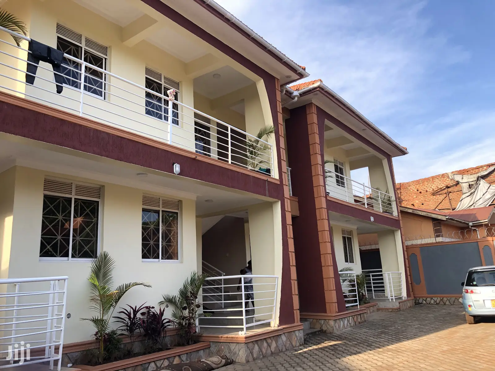 Apartments in Kyariwajara on Sale