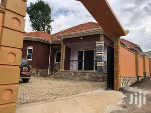 Hot,Kira Mamerito Road House On Sell