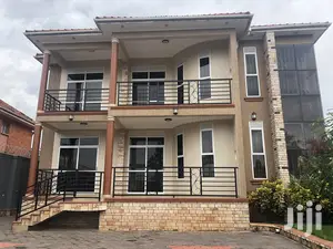 Palatial Home In