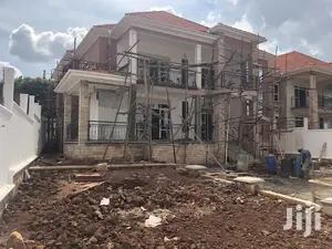 Kyanja Palatial Six Bedrooms Mansion on Sell