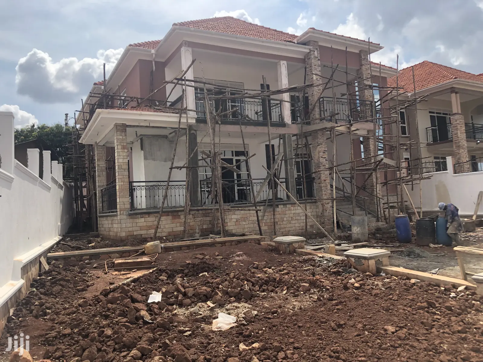Kyanja Palatial Six Bedrooms Mansion on Sell